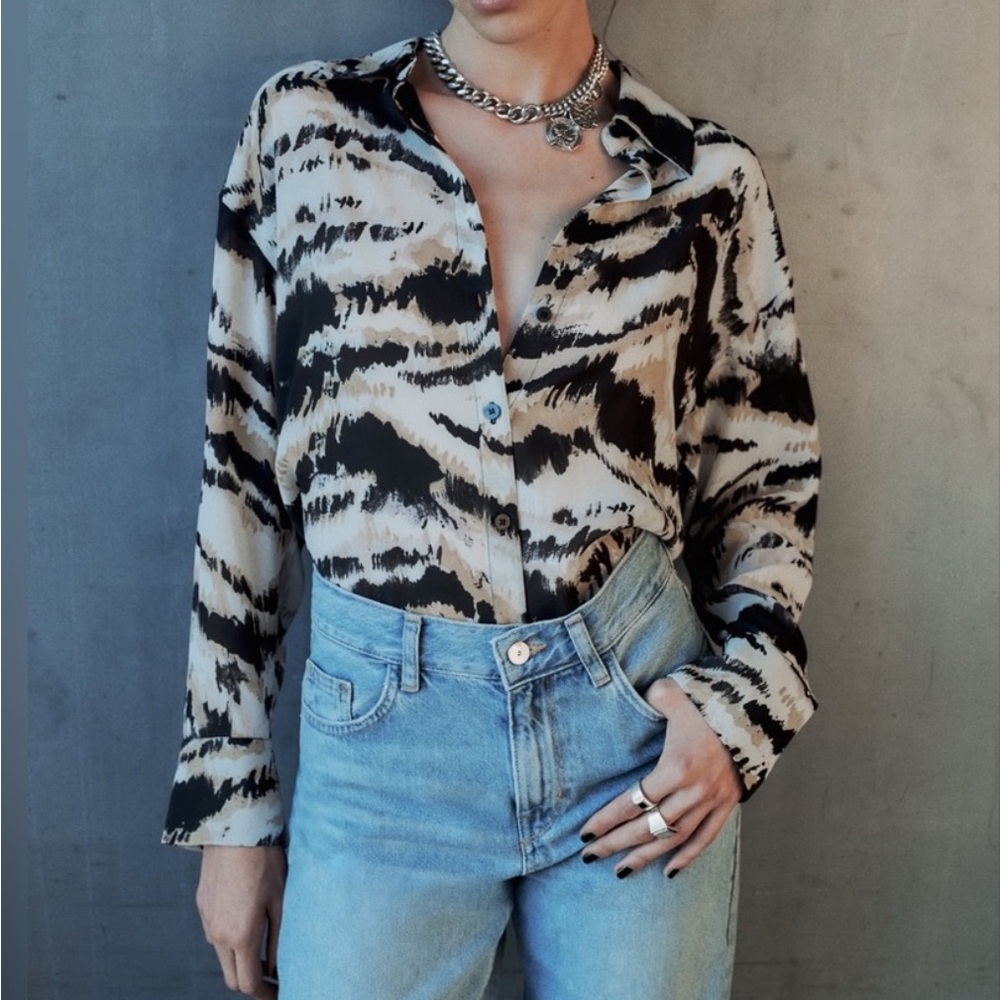 ZARA TIE DYE PRINT OVERSIZED SHIRT - Picture 2 of 8